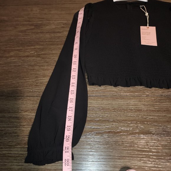 Quince Chiffon Cropped Smocked Blouse NWT Black XS - Picture 3 of 7